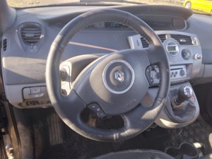 Renault Scenic - imagine 5