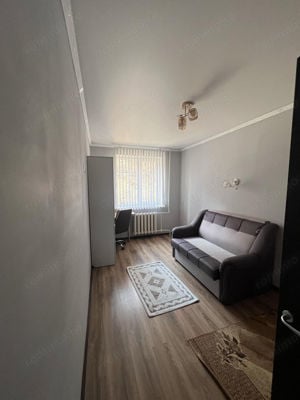 Apartament cu 3 camere in zona Buziasului - imagine 3