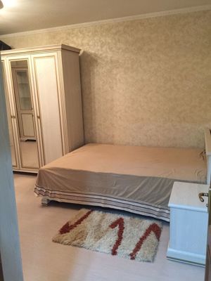 De inchiriat apartament 3 camere in zona Piata Badea Cartan - imagine 2