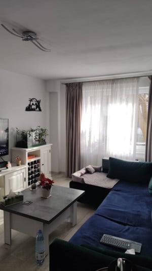 Apartament cu 3 camere, an 1983, parter - Dristor - imagine 2