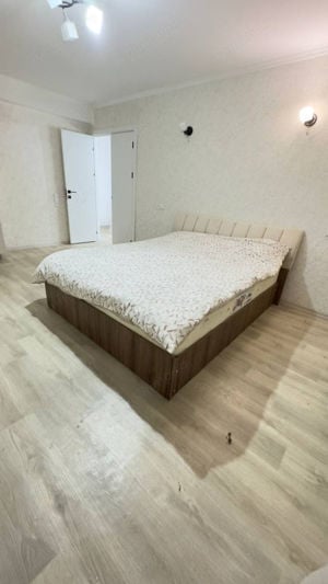 Se inchiriaza apartament cu 3 camere