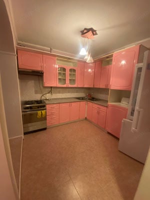 Apartament cu 3 camere in zona Sagului