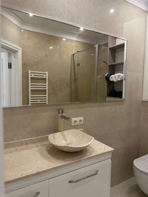 Apartament cu trei camere in zona Baneasa