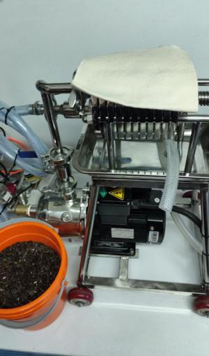 Presa ulei la rece sau la cald, prese universale