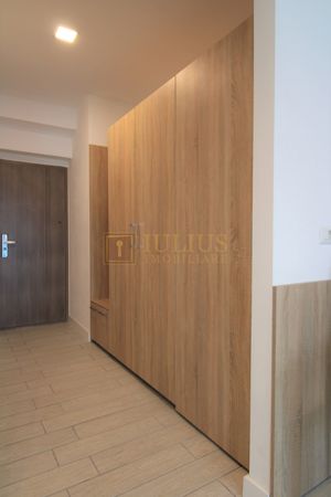 Încălzire în pardoseală, baia are fereastra. Loc parcare privat - imagine 15