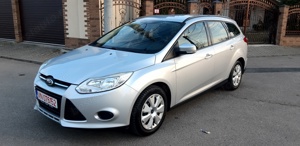 FORD FOCUS 1.6 Benzina 105 cp 2012