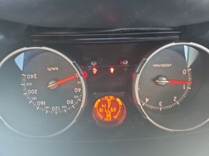 Nissan Qashqai 4x4 - imagine 9