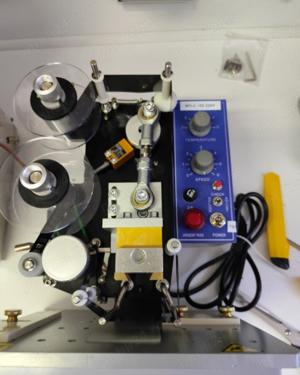 Masina de imprimat date pe suprafete plate