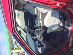 Vand Ssangyong TORRES Premiu - imagine 2