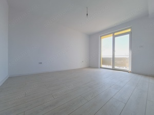 Bloc nou. Etajul 1. Bucatarie inchisa. Decomandat.