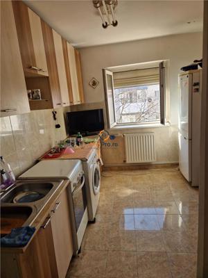 Apartament spatios cu 2 camere zona Girocului - imagine 6