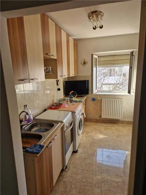 Apartament spatios cu 2 camere zona Girocului - imagine 4