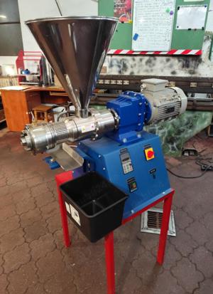 Presa ulei la rece 220V cu motor 2.2kW - imagine 3