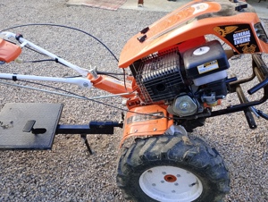 Vând motocultor de 18 cp cu accesorii și remorca de 750kg - imagine 6