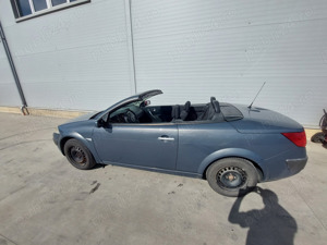 Vând auto Renault Megane Cabrio - imagine 3 Vând auto Renault Megane Cabrio - imagine 3