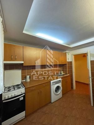 Apartament cu 2 camere, etaj intermediar,centrala ,zona Dambovita - imagine 6