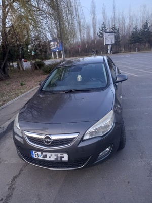 Opel astra j 2011 1.7 cdti - imagine 6