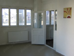 DE VÂNZARE  imobil, spatiu comercial, de 228 mp în Miercurea Ciuc,str. Salcîm  nr.6. - imagine 5