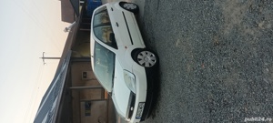Ford fiesta 1 4 tdci  2002 - imagine 3
