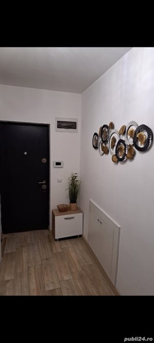 Schimb ap.3 camere, parcare subterană inclusă cu casa