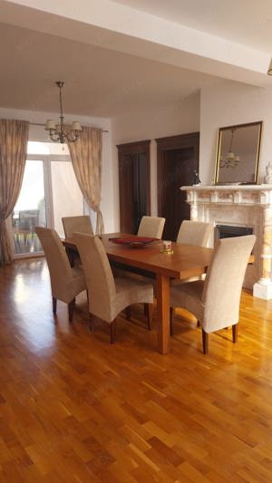 Proprietar vand casa, cu garaj, bucatarie inchisa, 1450 eur mp - imagine 1