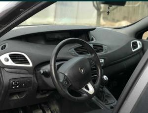 Renault Scenic 2010   1.5 dCi, economic, spațios, ideal pentru familie - imagine 6