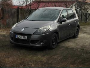 Renault Scenic 2010   1.5 dCi, economic, spațios, ideal pentru familie - imagine 1