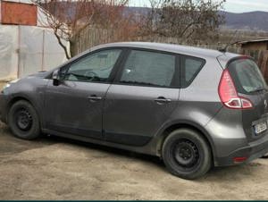 Renault Scenic 2010   1.5 dCi, economic, spațios, ideal pentru familie - imagine 4