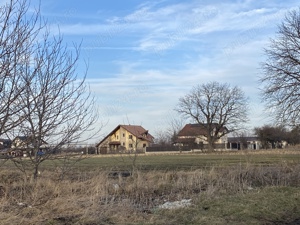 Vând teren intravilan în Hărman,1200mp,utilități,centru,75euro mp - imagine 5