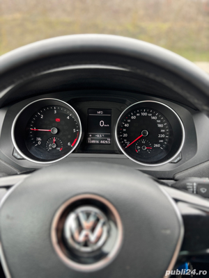 Volkswagen jetta 2018 TDI 2.0 - imagine 3