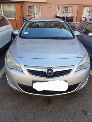 Vând Opel Astra J 