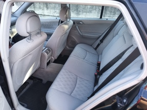 Vând Mercedes Benz C