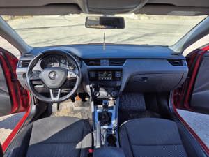 Scoda octavia3 1.6 diesel impecabila 190.000km - imagine 6