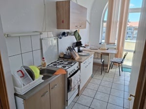 Închiriez apartament cu 1 cameră  - imagine 7