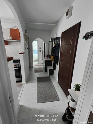 vând apartament cu 2 camere  - imagine 7