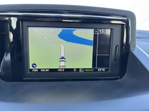 Renault Megane 1.5 DCI 110 CP - imagine 10 Renault Megane 1.5 DCI 110 CP - imagine 10