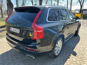 Volvo XC90 R Design T8 Twin Engine Plug-in Hybrid - imagine 3