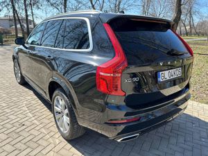 Volvo XC90 R Design T8 Twin Engine Plug-in Hybrid - imagine 4