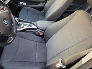 BMW X1 xDrive18d - imagine 8