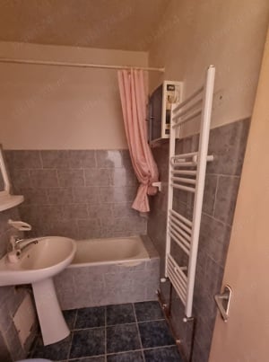 Inchiriez apartament cu 2 camere in zona Soarelui - imagine 4