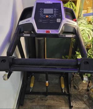 Banda de alergat electrica FitTronic D100