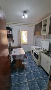 Inchiriez apartament cu 2 camere in zona Soarelui - imagine 3