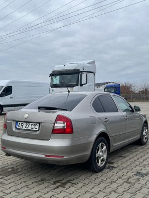 Skoda Octavia 1.9 TDI - imagine 2