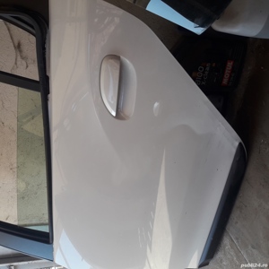 Usa spate Logan MCV - imagine 2