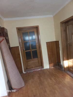 Casă de vânzare   4 camere - imagine 9