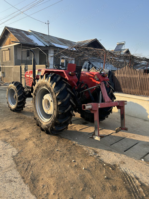 Tractor Universal 683 DT - imagine 5