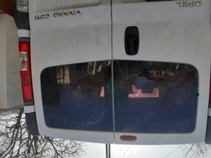 Vind opel vivaro sa schimb - imagine 3