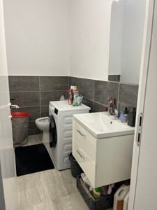 Închiriez apartament modern, 3 camere + parcare subterană - imagine 8