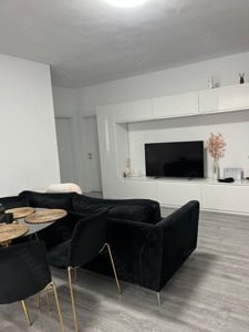 Închiriez apartament modern, 3 camere + parcare subterană - imagine 2