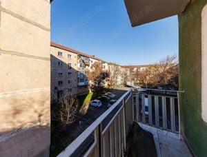 De vanzare apartament cu 3 camere in zona Soarelui etaj 2 langa Spitalul Judetean  centrala - imagine 9